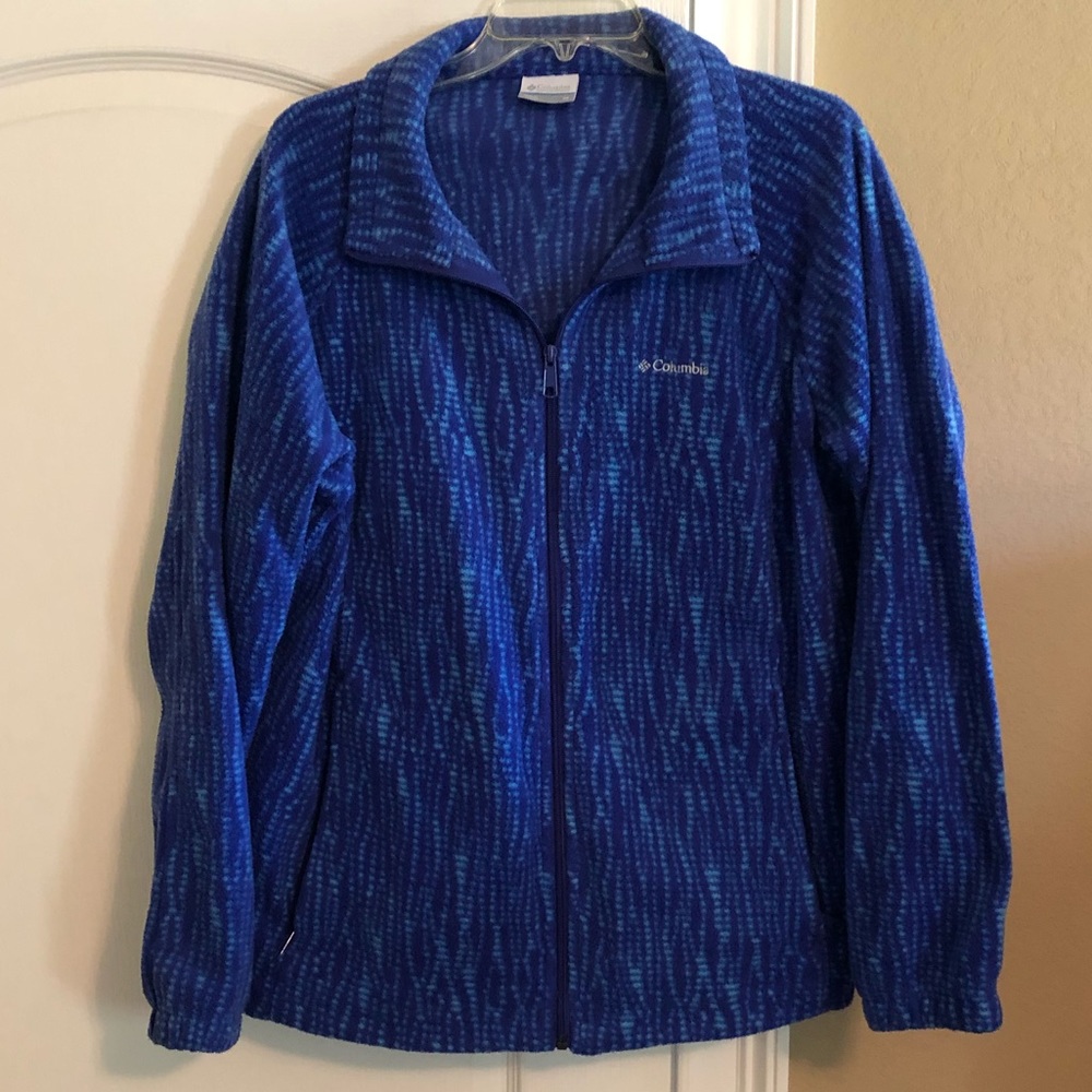 Columbia, blue fleece long sleeve.